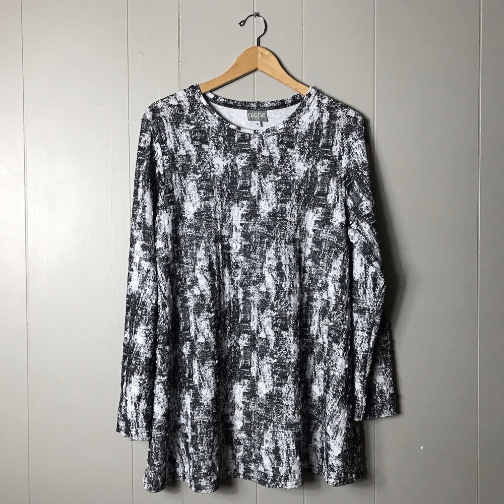 NICHE TEXTURED BLACK WHITE ARTSY ABSTRACT RTUNIC BLOUSE LONG SLEEVE WOMENS LARGE